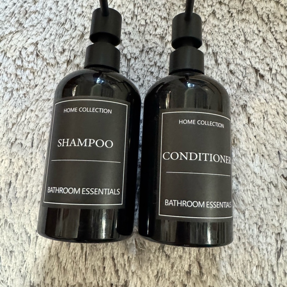 Home Collection Black Bath Essentials Set